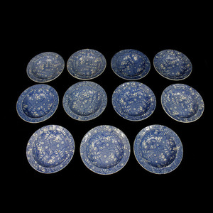 Lotto di undici piattini fondi Royal Tudor Ware