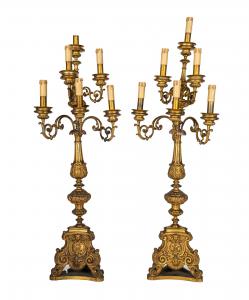 Coppia di grandi candelabri