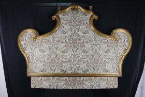 Testiera di letto in stile Settecento Testiera di letto in stile Settecento