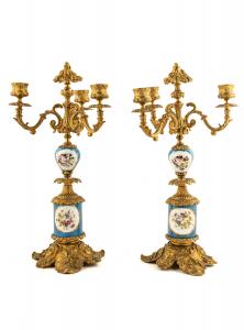 Coppia di candelieri a tre braccia portacandele
