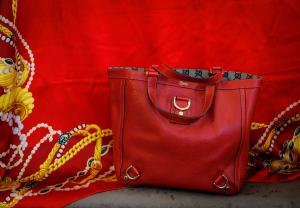 Gucci, Borsa a mano in pelle rossa