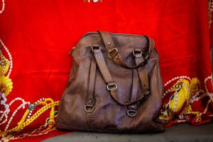 Galliano, Borsa a spalla in pelle marrone Galliano, Borsa a spalla in pelle marrone