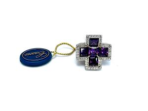 Anello in argento e cristalli Anello in argento e cristalli
