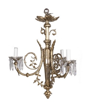 Lampadario in bronzo dorato in stile Luigi XVI