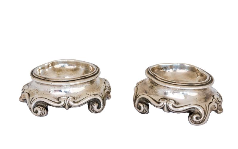 Coppia di saliere in argento Coppia di saliere in argento
