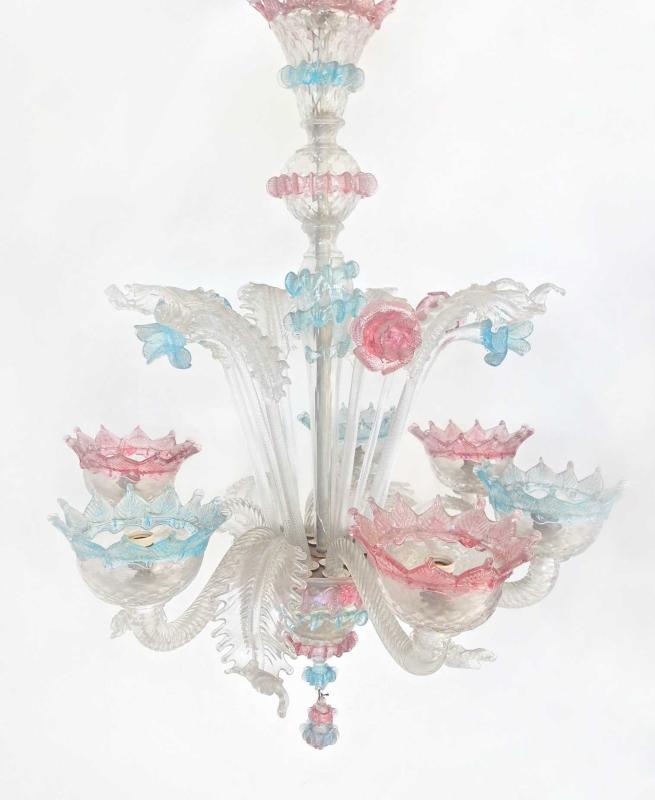 Piccolo lampadario in vetro di Murano Piccolo lampadario in vetro di Murano