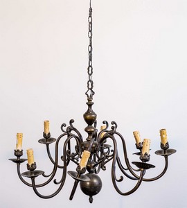 Lampadario in ottone brunito