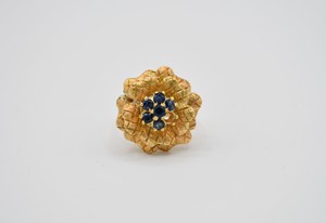 Anello fiore realizzato a cera persa, in oro 750