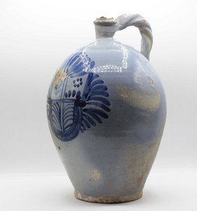 Orciolo in maiolica Orciolo in maiolica