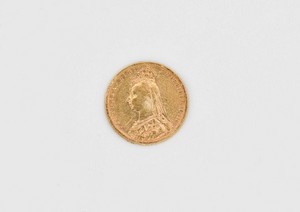 Sterlina Regina Vittoria, in oro