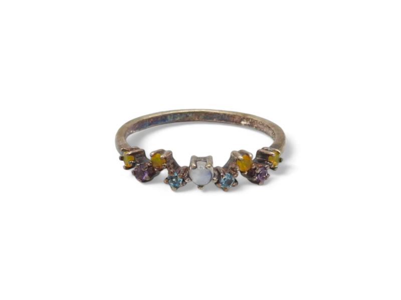 Anello pietra di luna centrale in rgento 925