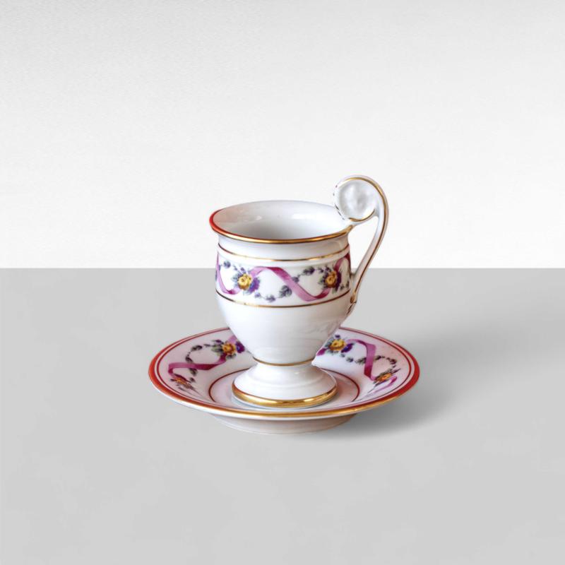 Tazza da caffè in porcellana, Richard Ginori Tazza da caffè in porcellana, Richard Ginori