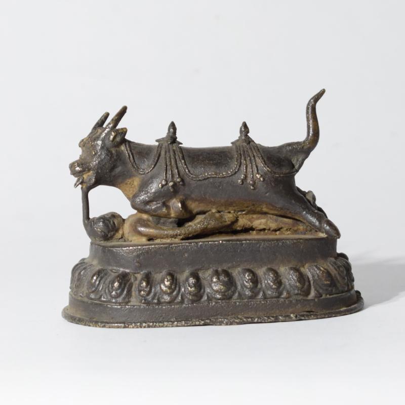 Bel toro tibetano in bronzo
