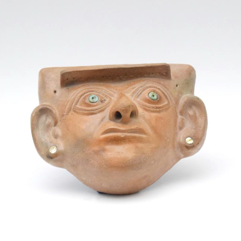 Bella maschera in terracotta Bella maschera in terracotta