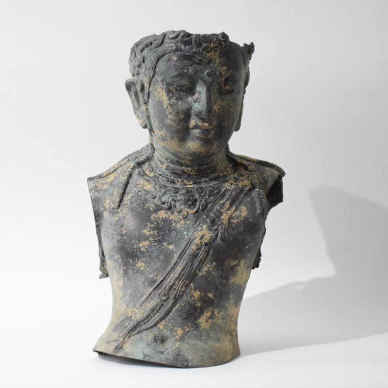 Busto in bronzo cinese di Buddha Busto in bronzo cinese di Buddha
