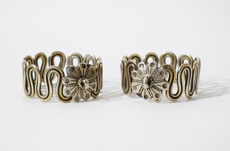 Coppia di bracciali in argento Coppia di bracciali in argento