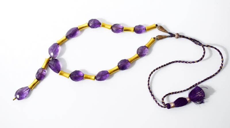 Collana in oro e ametista Collana in oro e ametista